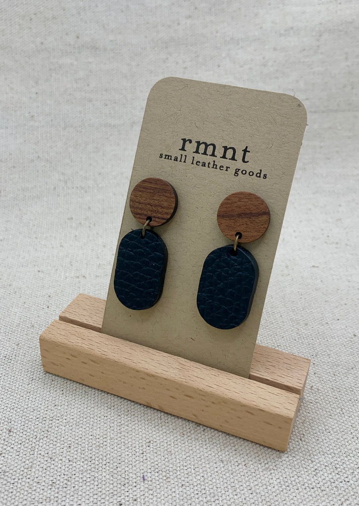 RMNT - Eames textured black Oblong earrings